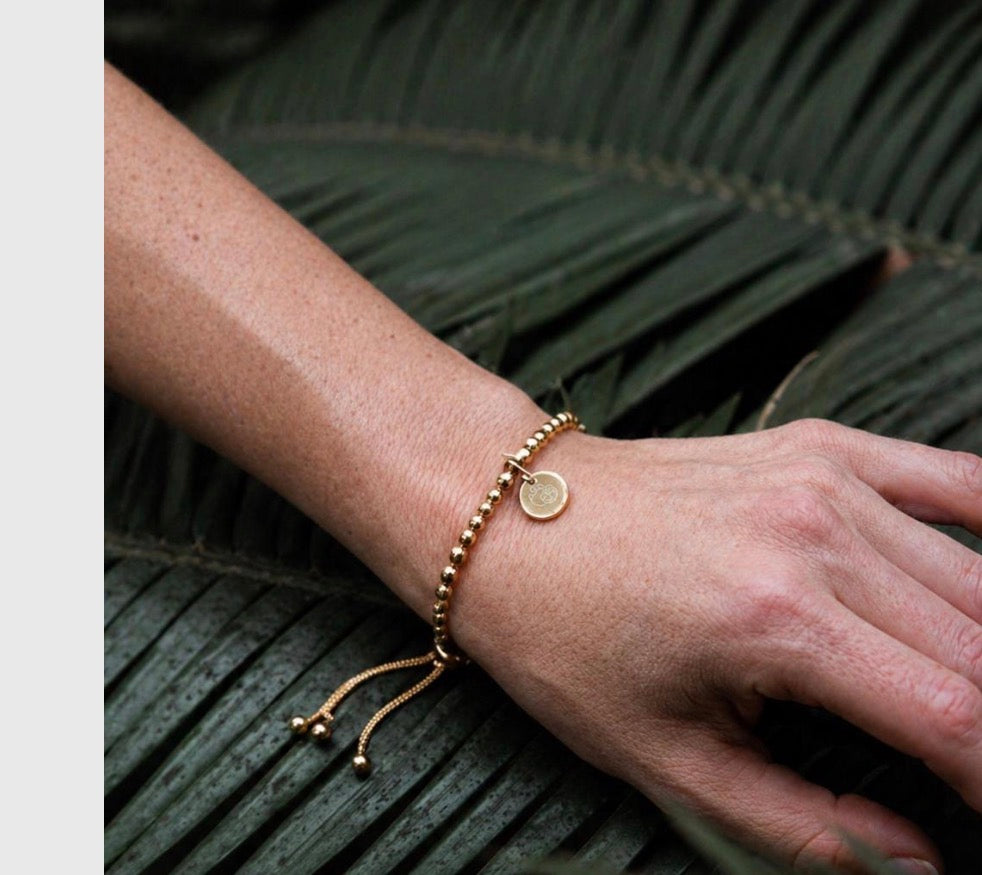 Goldenes Edelstahl Armband wasserfest – verstellbares Boho Armband Damen minimalistisch, Geschenk Freundin
